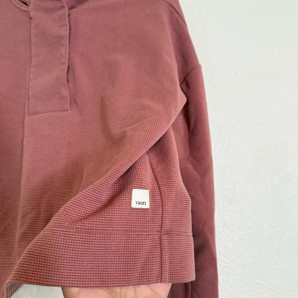 Vuori Bayview Hoodie Pullover Top Women's Sz Xs Rosewood Thermal Knit - Picture 14 of 14